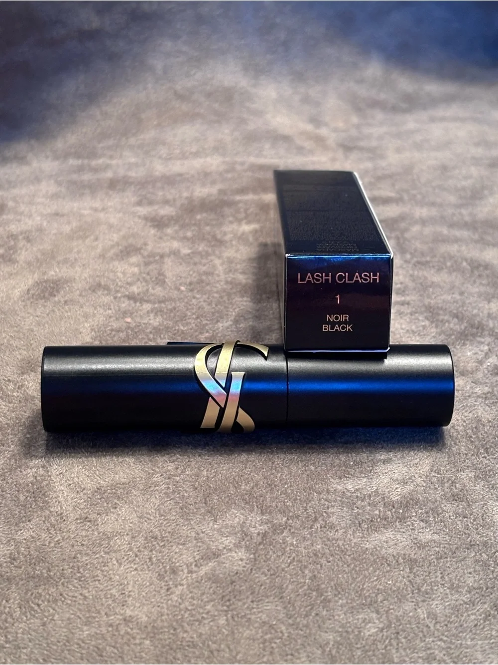 Yves Saint Laurent Lash Class Mascara Noir Black & MISCHO Mini Eyeshadow Pallet